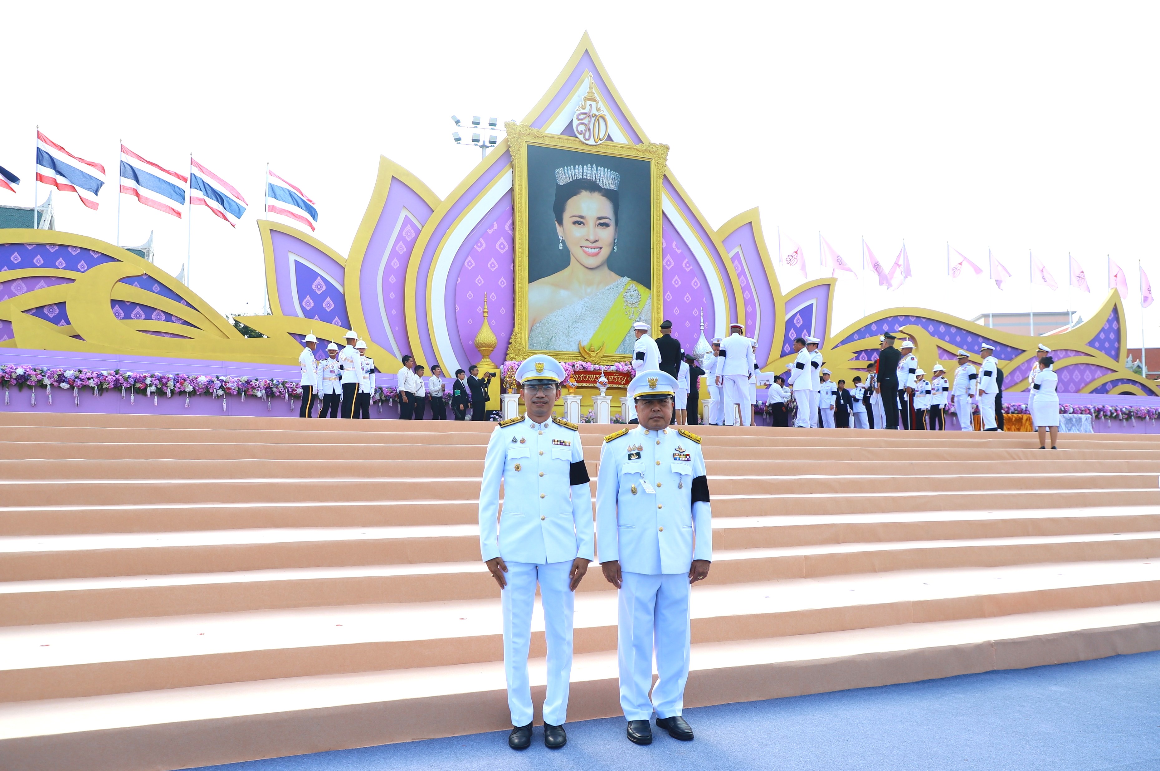 title - ส.ป.ก. ร่วมพิธีจุดเทียนถวายพระพรชัยมงคลพระนางเจ้าฯ พระบรมราชินี เนื่องในโอกาสพระราชพิธีมหามงคลเฉลิมพระชนมพรรษา 4 รอบ